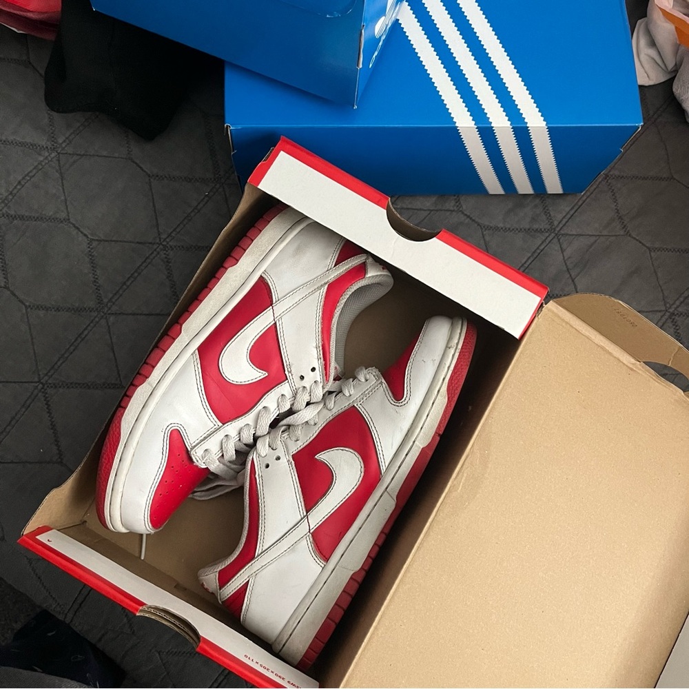 Nike Dunk Low Championship Red Size 6.5y